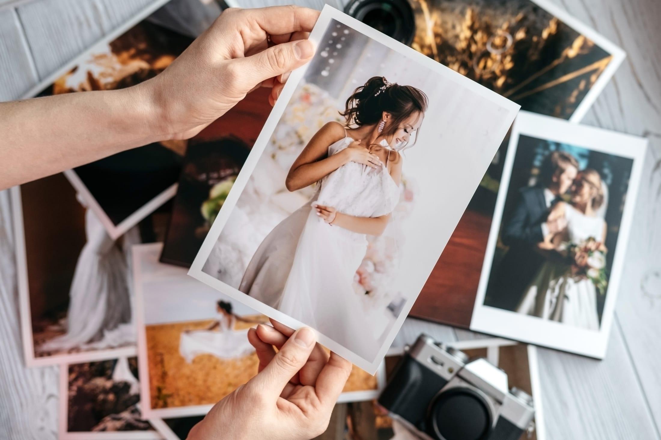 Photo Cakes & Cupcakes: Printing Your Picture Straight onto the Icing