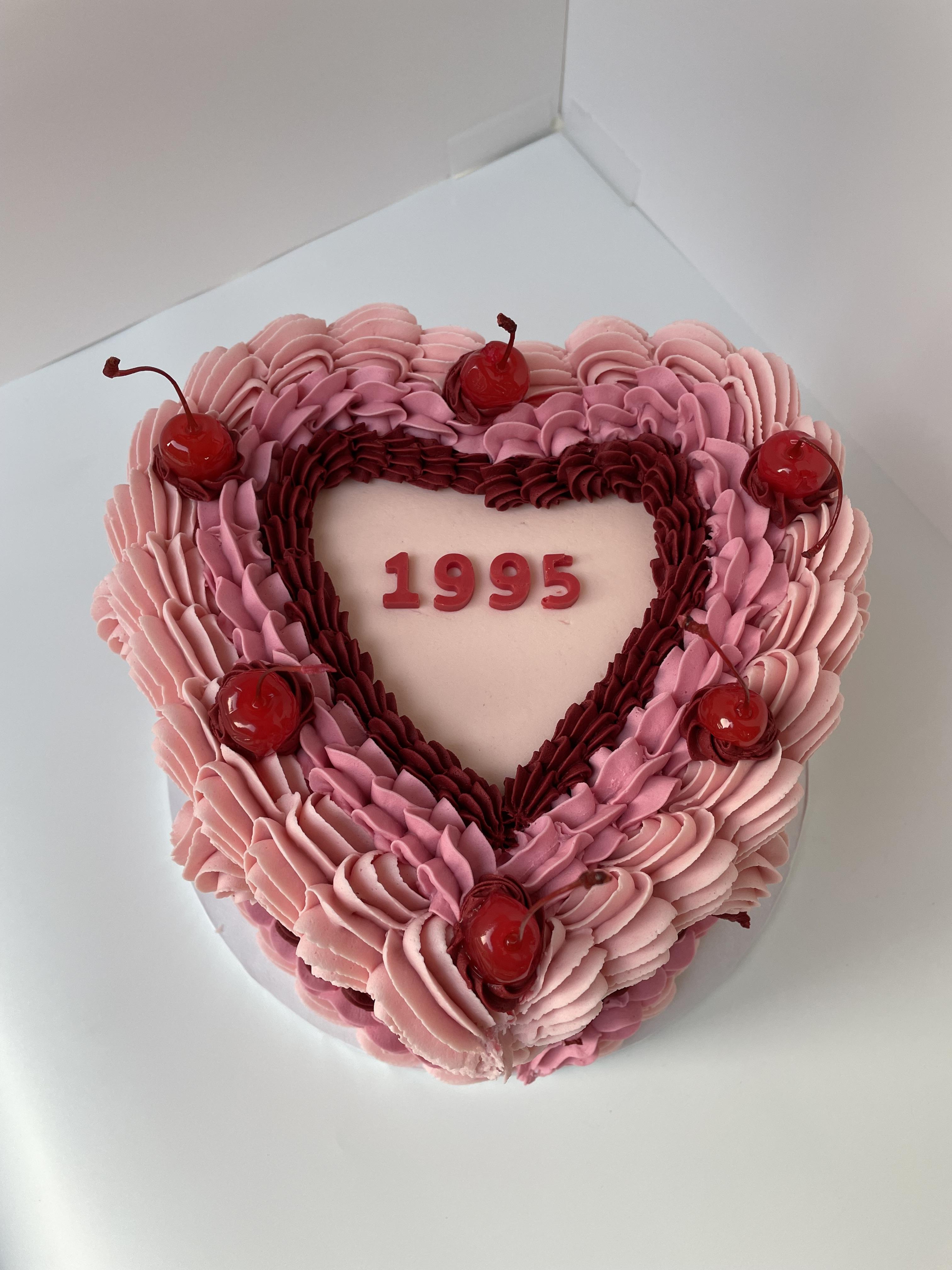 Heart cake